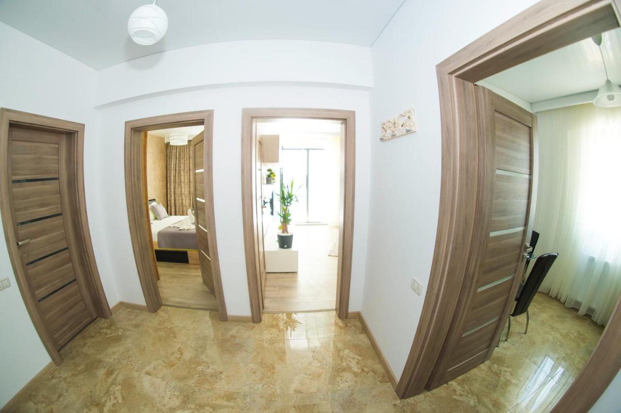 Golden Shell Apartment Mamaia Nord Năvodari Εξωτερικό φωτογραφία