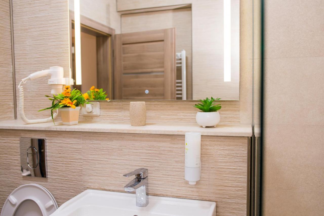 Golden Shell Apartment Mamaia Nord Năvodari Εξωτερικό φωτογραφία