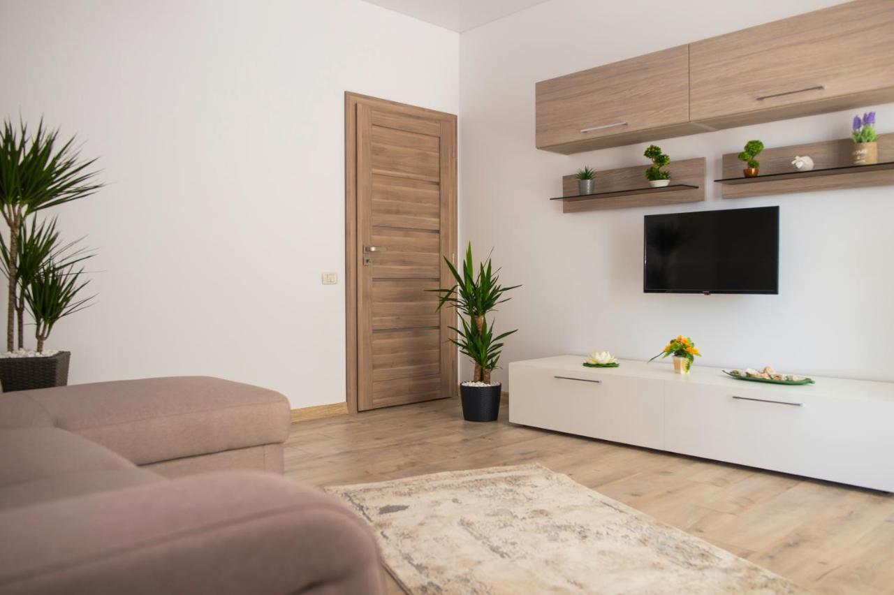 Golden Shell Apartment Mamaia Nord Năvodari Εξωτερικό φωτογραφία