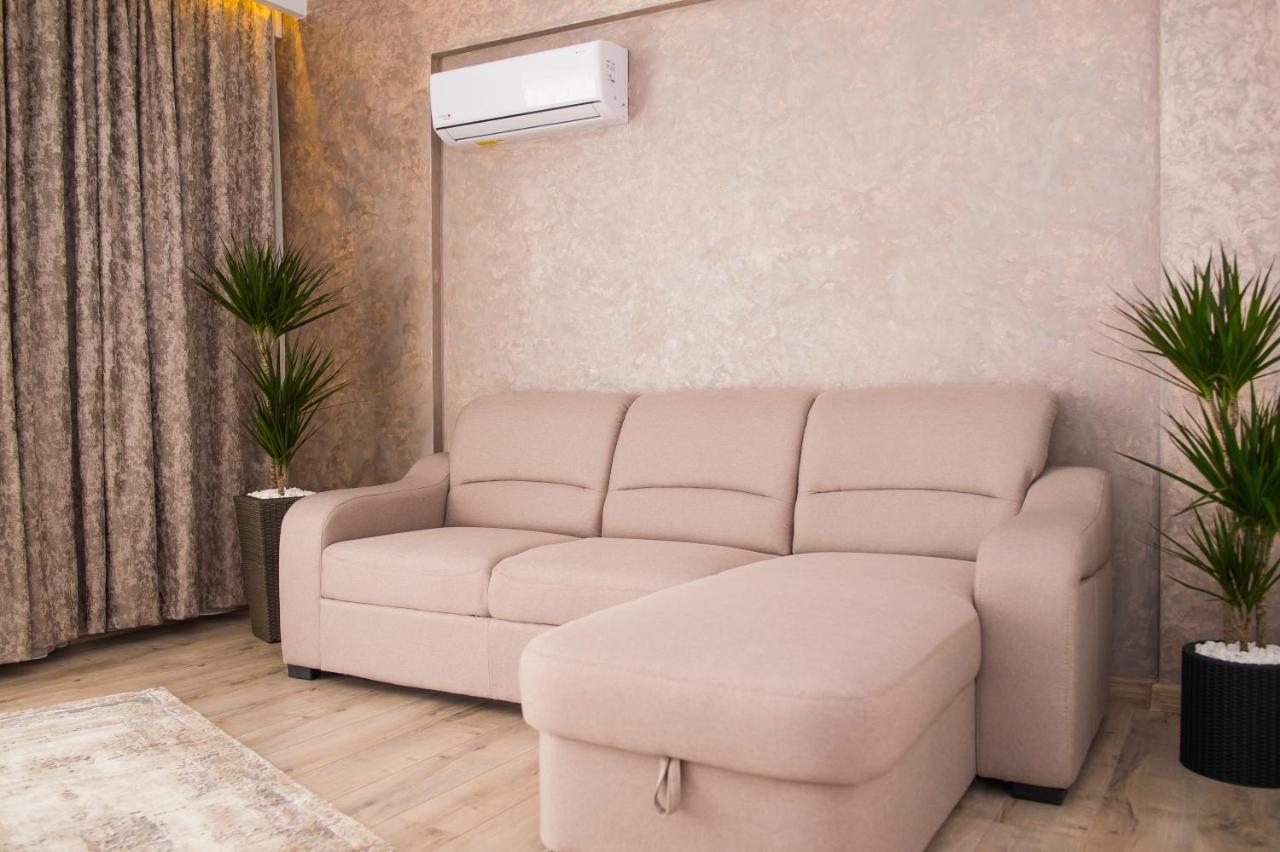Golden Shell Apartment Mamaia Nord Năvodari Εξωτερικό φωτογραφία